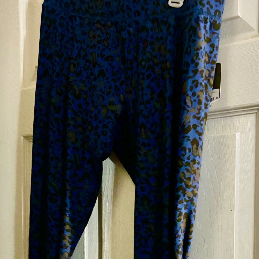 NWT BCG Leggings